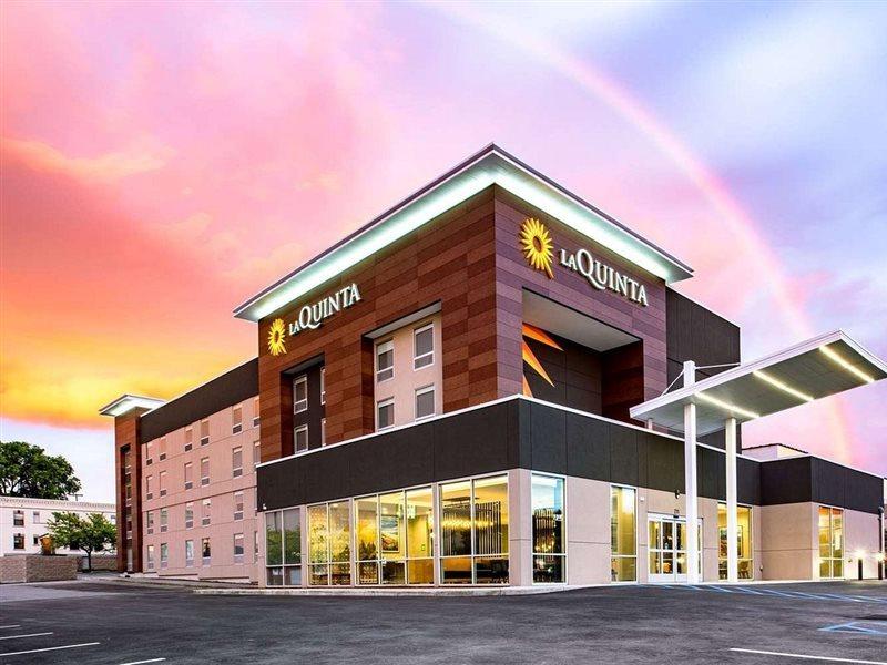 La Quinta Inn & Suites By Wyndham Spokane Downtown Dış mekan fotoğraf