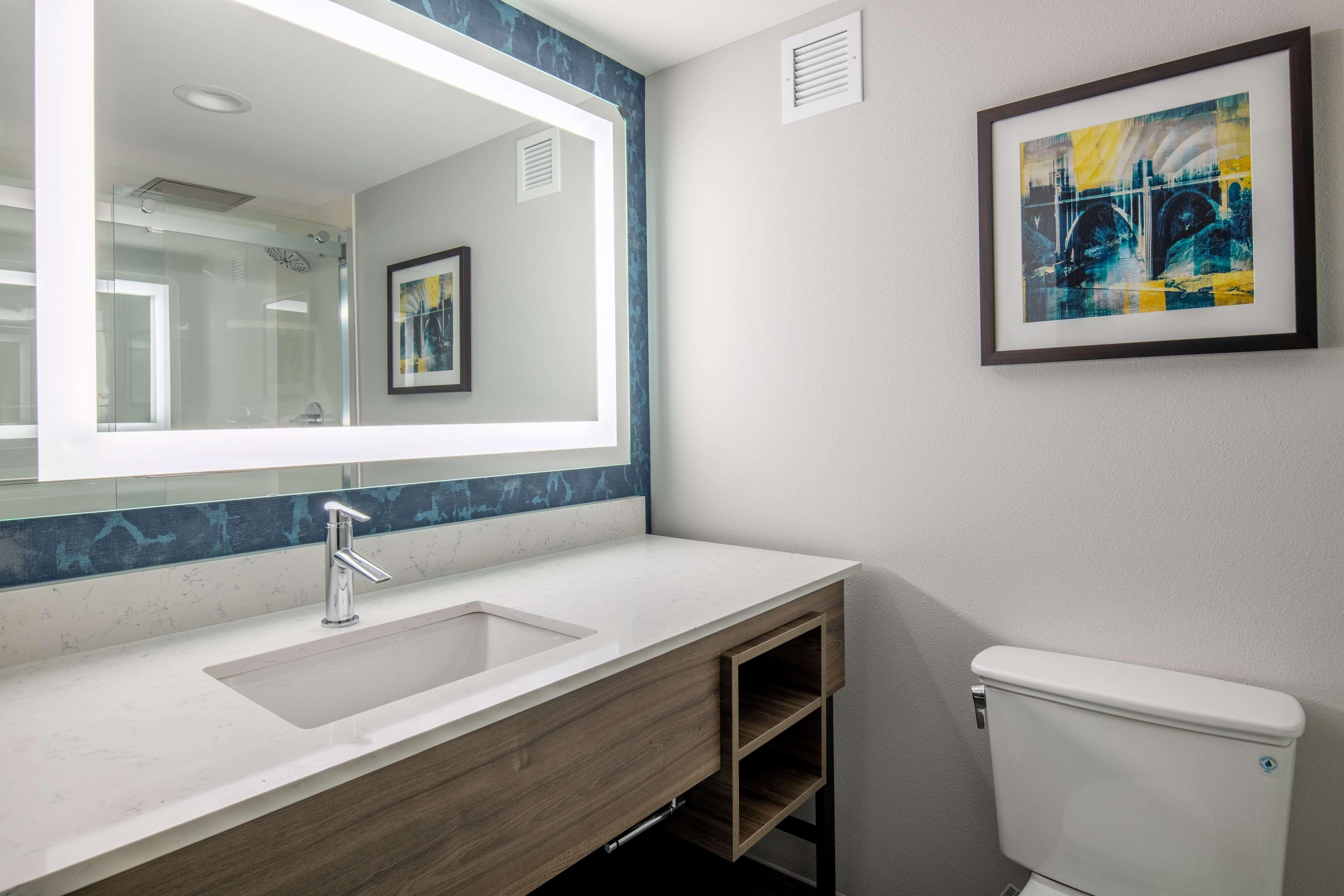 La Quinta Inn & Suites By Wyndham Spokane Downtown Dış mekan fotoğraf